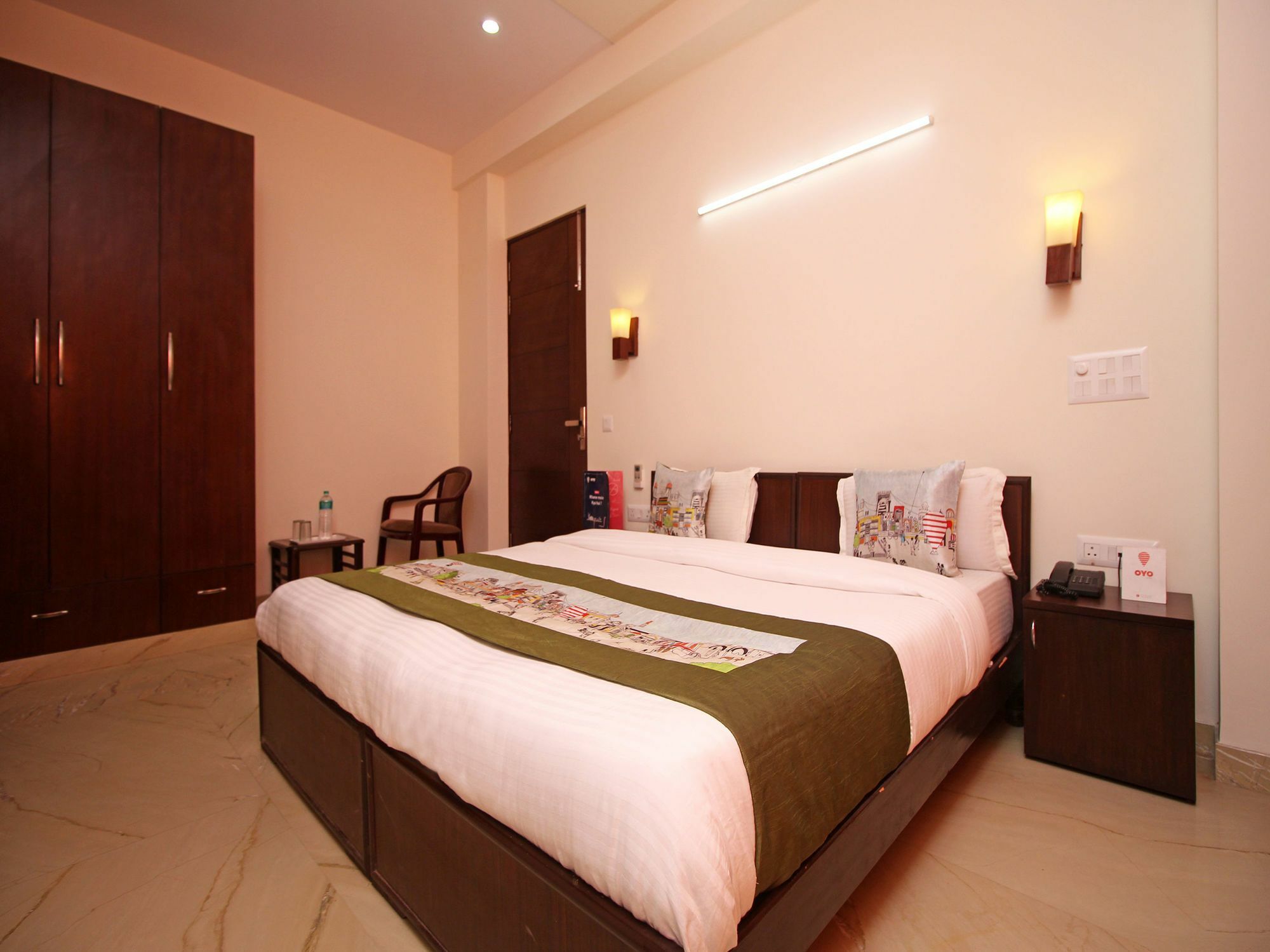Fabhotel Mannat Residency Sec 52 Gurgaon Ngoại thất bức ảnh